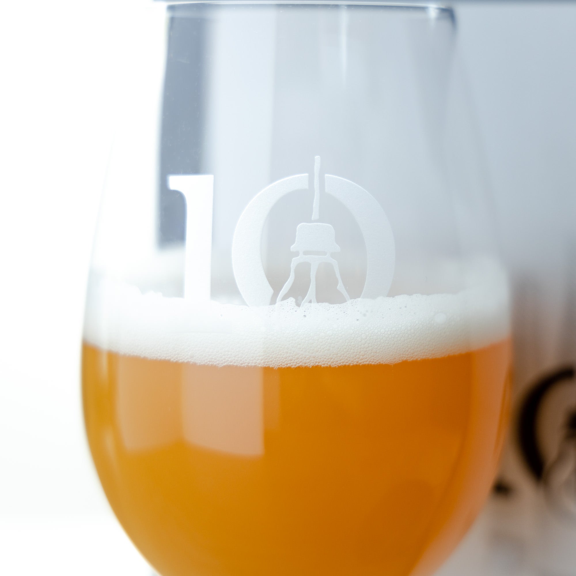 https://www.sideprojectbrewing.com/cdn/shop/files/Side-Project-Glass-10YR-TB-230523-031.jpg?v=1687382343&width=2000